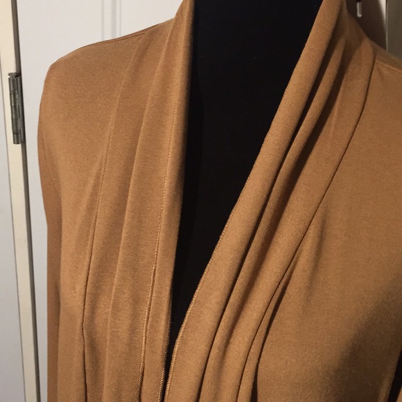 Basic By Yest Yessica Short Cardigan Sweater New Brown Size 8 - Picture 6 of 15